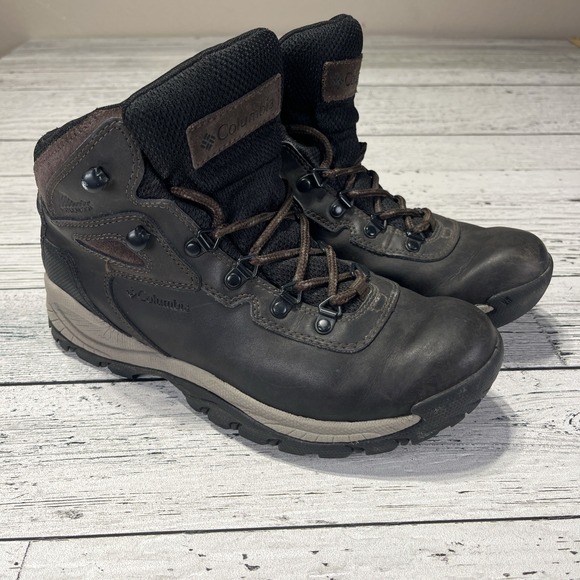 Columbia Newton Ridge Plus Hiking Boots Dark Brown Leather Womens - Picture 1 of 8